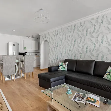 Highview Terrace 1br, 300m To By Host For Us Armação de Pêra