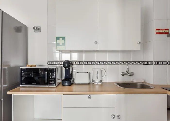 Appartamento Highview Terrace 1br, 300m To By Host For Us