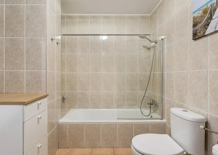 Highview Terrace 1br, 300m To By Host For Us Appartamento Armação de Pêra