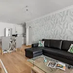 Highview Terrace 1br, 300m To By Host For Us Armação de Pêra